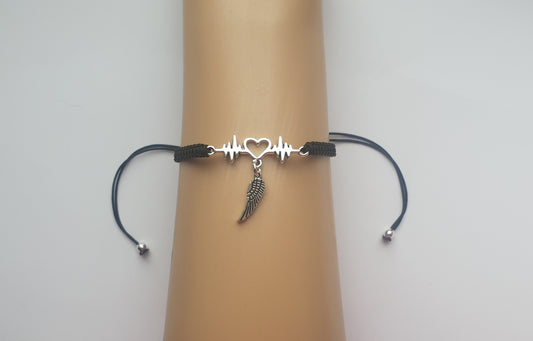 Heart and wing bracelet