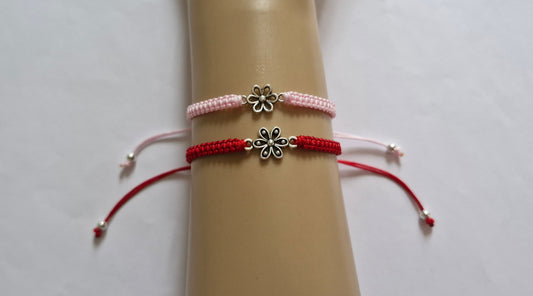 Mother daughter flower bracelet set