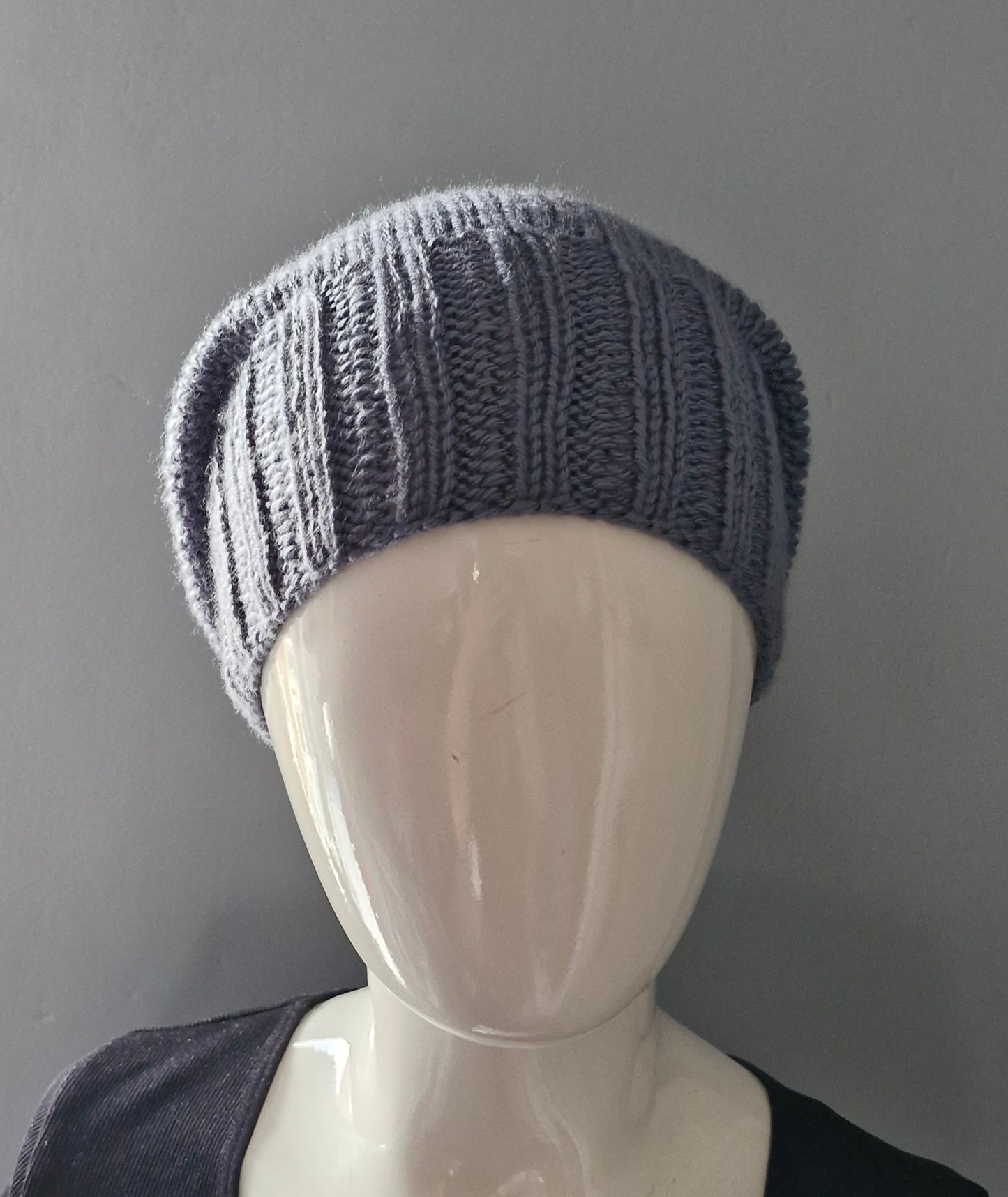 Smoky grey slouch beanie