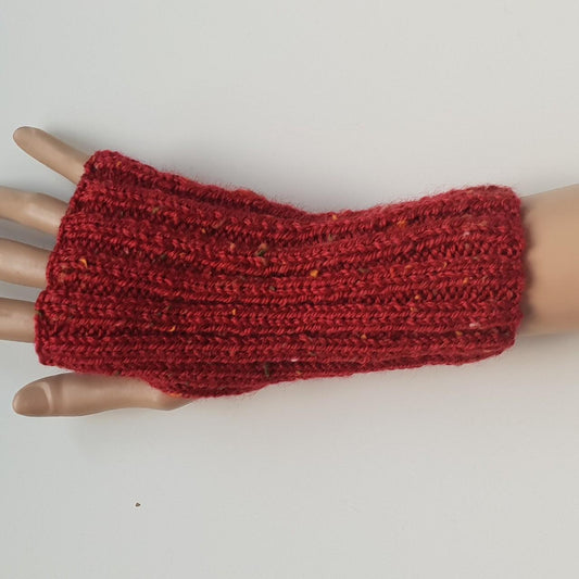 Red ribbed fingerless gloves