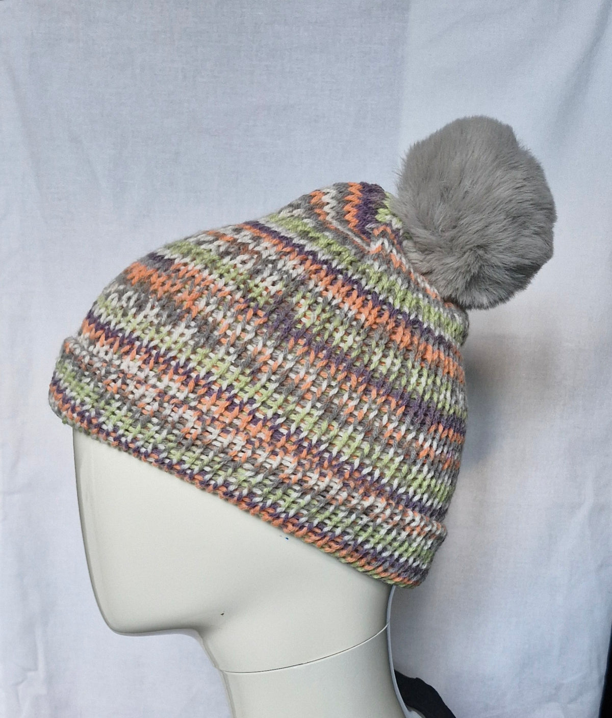 Cosy stripe hat and gloves set